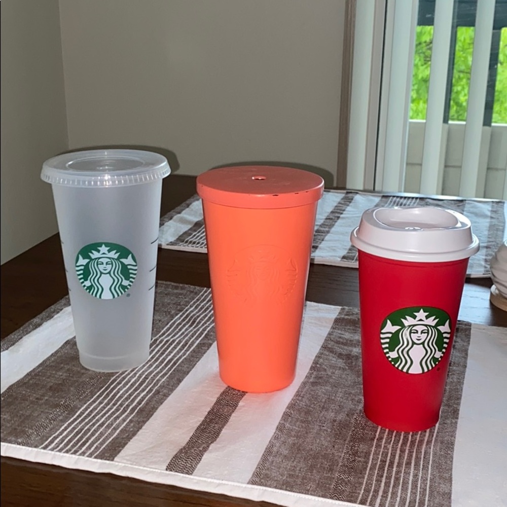 STARBUCKS Cups